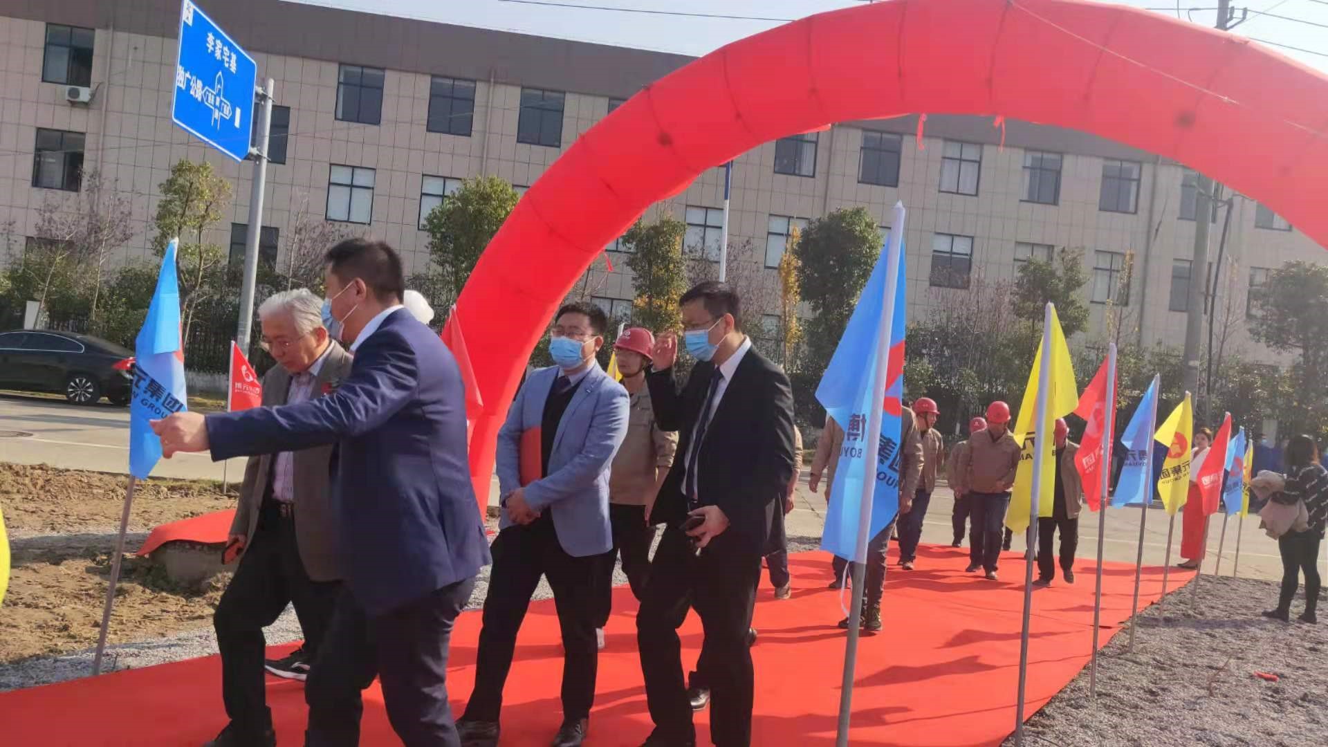 1637977546824919.jpg 2.jpg